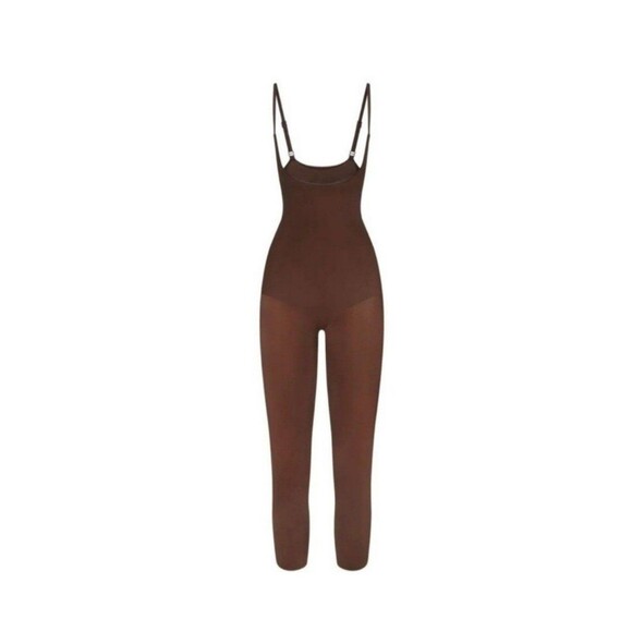 SKIMS Everyday Sculpt Open Bust Catsuit - Picture 1 of 5